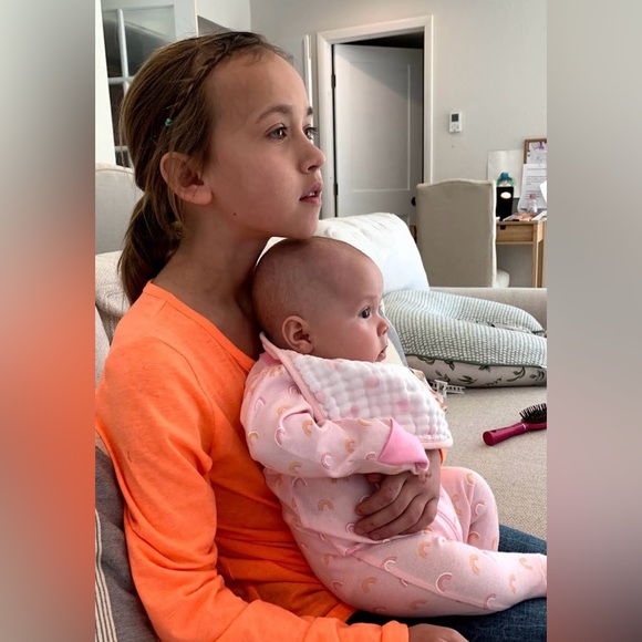 💛 - Picture 2 of 7